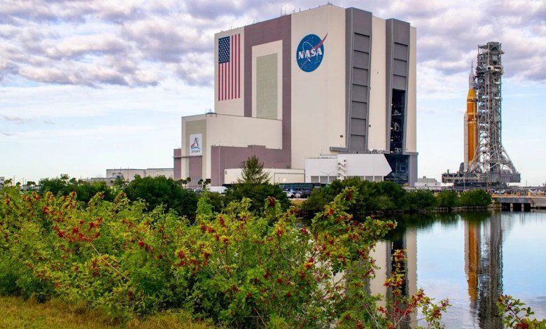 NASA will roll Artemis 2 moon rocket back to the launch pad on March 20 NASA will roll Artemis 2 moon rocket back to the launch pad on March 20