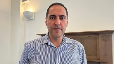 Doctor’s ‘helpless’ wait to hear from family in Gaza Doctor’s ‘helpless’ wait to hear from family in Gaza