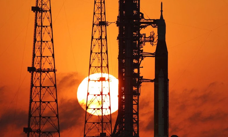 NASA’s make-or-break moon shot NASA’s make-or-break moon shot