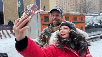 Former reality TV star Jessie Holmes repeats as champion of the grueling Iditarod sled dog race Former reality TV star Jessie Holmes repeats as champion of the grueling Iditarod sled dog race