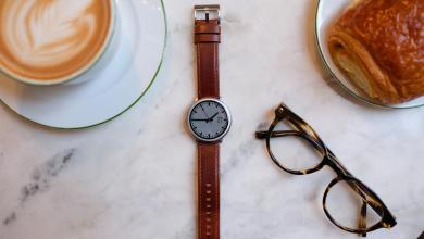 Pebble brings its round-faced smartwatch back from the dead Pebble brings its round-faced smartwatch back from the dead