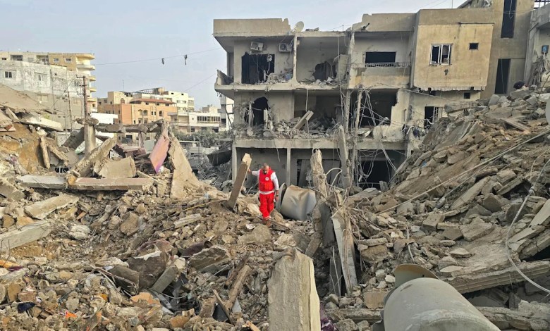 U.S. still searching for downed fighter jet crew member as Iran war rages U.S. still searching for downed fighter jet crew member as Iran war rages