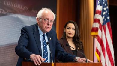 Sanders and Ocasio-Cortez introduce a bill to pause US data center construction Sanders and Ocasio-Cortez introduce a bill to pause US data center construction