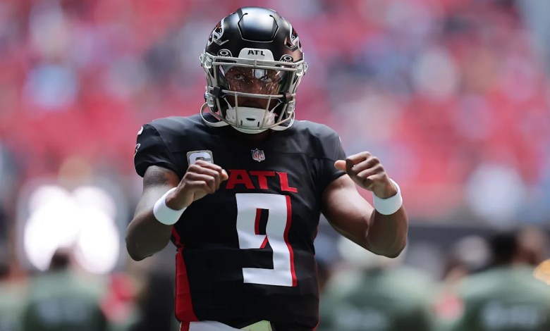 Michael Penix Jr. needs a big season to avoid “draft bust” label Michael Penix Jr. needs a big season to avoid “draft bust” label