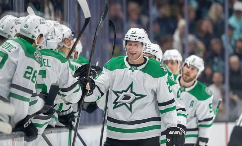 3 Stars: Wacky Wednesday, forecheck trouble, Lindell’s famous grin, & Happy Thanksgiving in win at Kraken. 3 Stars: Wacky Wednesday, forecheck trouble, Lindell’s famous grin, & Happy Thanksgiving in win at Kraken.