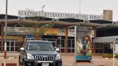 Heavy gunfire and blasts heard near airport in Niger’s capital Heavy gunfire and blasts heard near airport in Niger’s capital