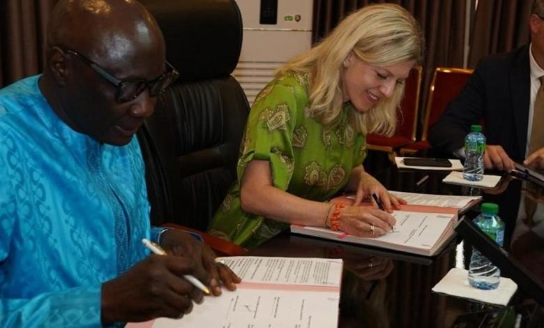 Daimler, partners with Senegal and GTS to establish local truck assembly plant Daimler, partners with Senegal and GTS to establish local truck assembly plant