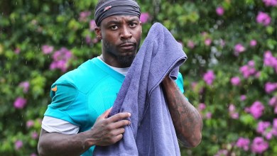 Dolphins CB Kader Kohou to go on season-ending IR with knee injury Dolphins CB Kader Kohou to go on season-ending IR with knee injury