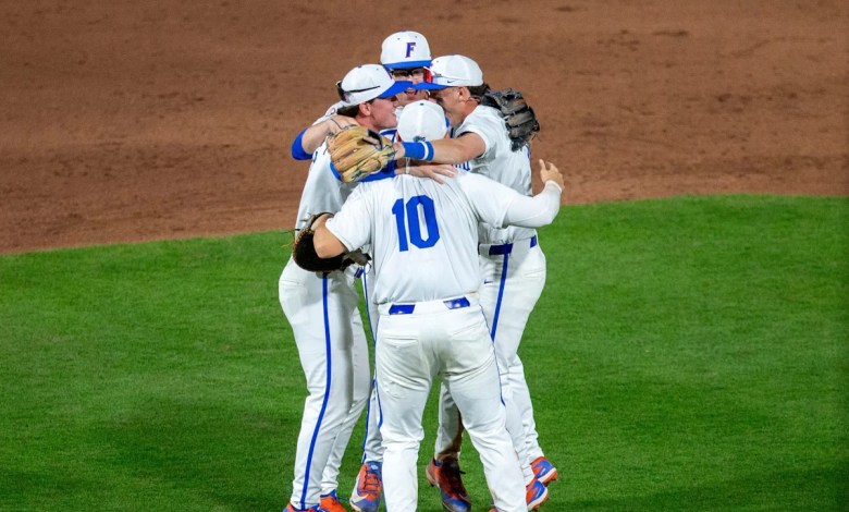 Florida baseball shuts out FSU in Jacksonville Florida baseball shuts out FSU in Jacksonville