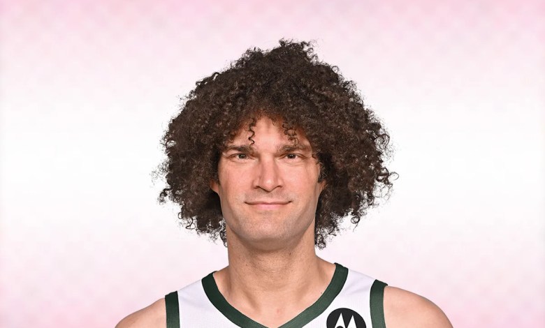 Robin Lopez: Can confirm it was a peaceful memorial … Robin Lopez: Can confirm it was a peaceful memorial …