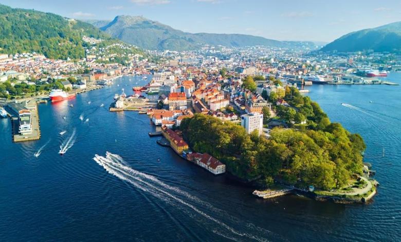 7 Countries Where Newcomers Feel Most Welcome, and 3 Where They Often Don’t 7 Countries Where Newcomers Feel Most Welcome, and 3 Where They Often Don’t