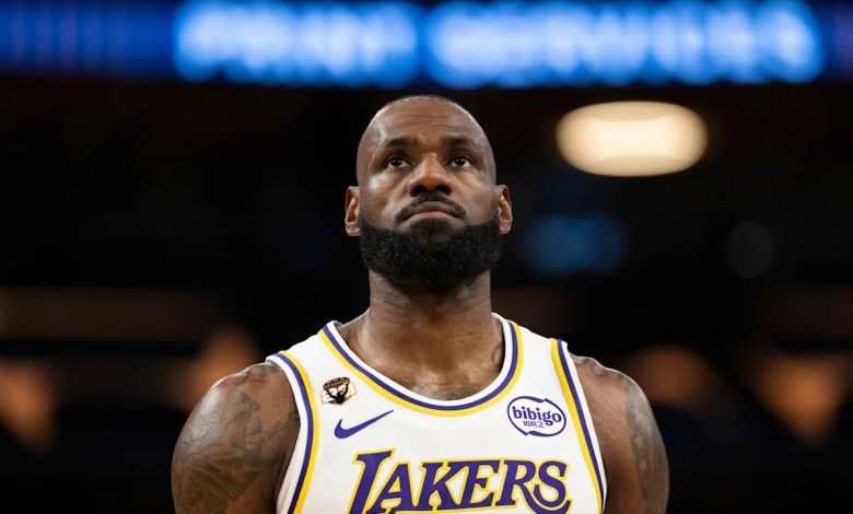LeBron James out Tuesday vs. Spurs, officially ending his unprecedented 21-year All-NBA streak LeBron James out Tuesday vs. Spurs, officially ending his unprecedented 21-year All-NBA streak