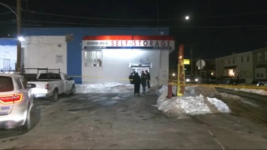 Gunman sought after storage facility manager shot during robbery in Philadelphia Gunman sought after storage facility manager shot during robbery in Philadelphia