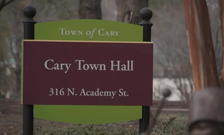 Cary town manager resigns, new interim sworn in amid financial issues Cary town manager resigns, new interim sworn in amid financial issues