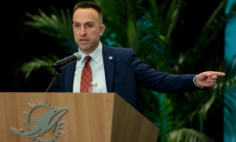 Miami Dolphins will try Green Bay Way. Think meat and potatoes. | Schad Miami Dolphins will try Green Bay Way. Think meat and potatoes. | Schad