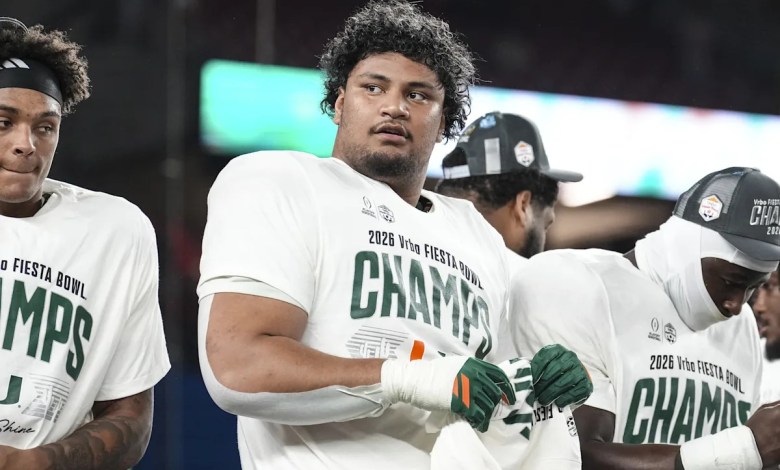 Top Dolphins target heads for medical recheck before 2026 NFL Draft Top Dolphins target heads for medical recheck before 2026 NFL Draft