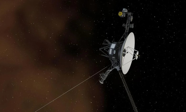 NASA’s twin Voyager spacecraft are very low on power after nearly 50 years. How long can they keep going? NASA’s twin Voyager spacecraft are very low on power after nearly 50 years. How long can they keep going?