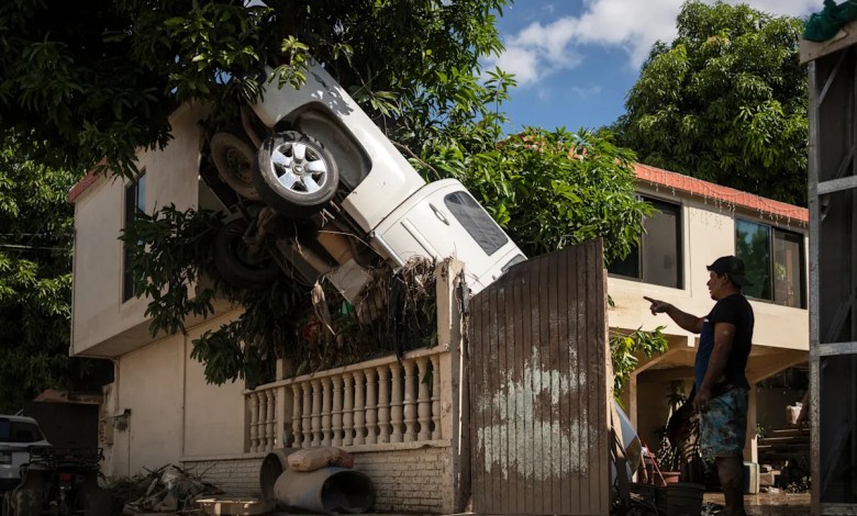 Mexico’s president convenes governors as death toll from torrential rains rises to 44 Mexico’s president convenes governors as death toll from torrential rains rises to 44