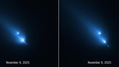 Hubble catches rare view of a comet crumbling Hubble catches rare view of a comet crumbling