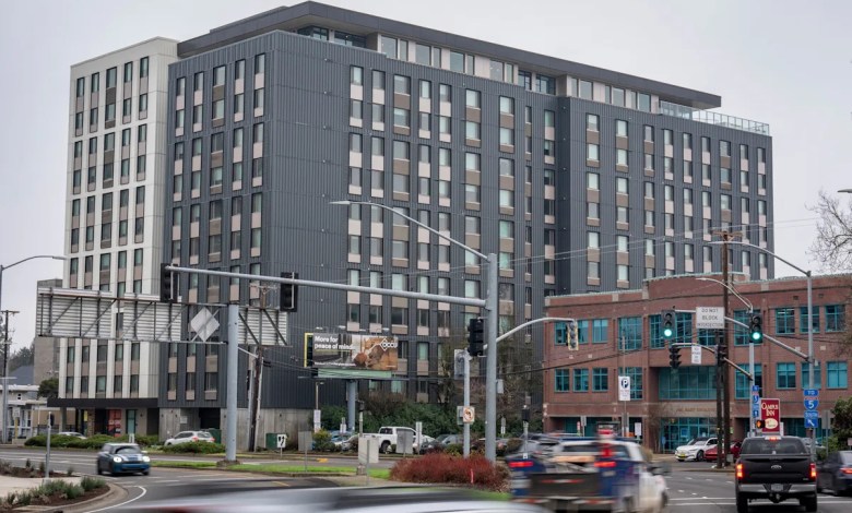 Eugene’s renter protections helped some, but evictions and rent still rose Eugene’s renter protections helped some, but evictions and rent still rose