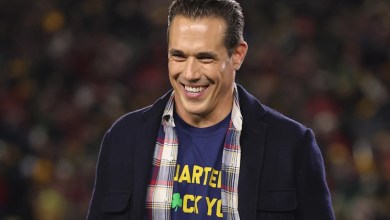Brady Quinn goes SCORCHED EARTH on USC’s PR campaign against Notre Dame Brady Quinn goes SCORCHED EARTH on USC’s PR campaign against Notre Dame