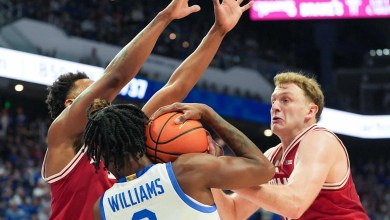 Passive offense the downfall of Indiana basketball’s return to archrival Kentucky Passive offense the downfall of Indiana basketball’s return to archrival Kentucky
