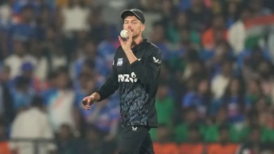 ‘Dodgy burger’: Mitchell Santner misses Canada game as New Zealand chase Super 8 spot ‘Dodgy burger’: Mitchell Santner misses Canada game as New Zealand chase Super 8 spot