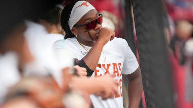 No. 2 Texas softball survives elimination with comeback win over ASU No. 2 Texas softball survives elimination with comeback win over ASU