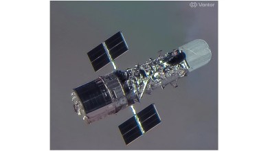 Satellite snaps amazing 36th birthday pic of Hubble Space Telescope (photo) Satellite snaps amazing 36th birthday pic of Hubble Space Telescope (photo)