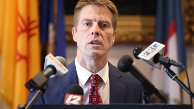 Fall River mayor allows police warrant for Facebook critic to stand Fall River mayor allows police warrant for Facebook critic to stand
