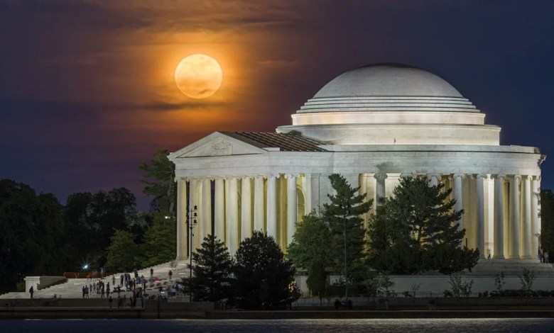 See May’s full ‘Flower Moon’ bloom in gorgeous photos from around the world See May’s full ‘Flower Moon’ bloom in gorgeous photos from around the world