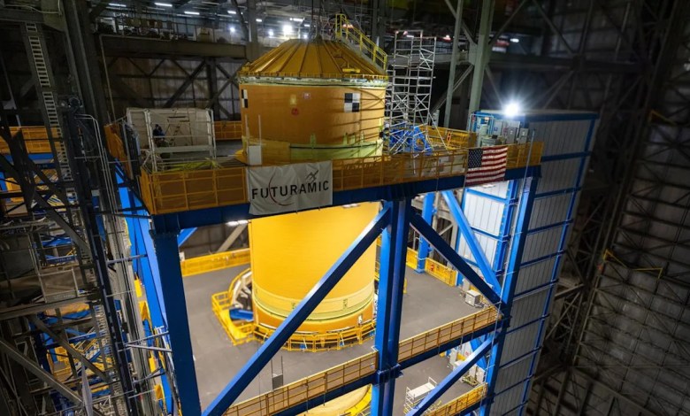 NASA’s Artemis 3 rocket is taking shape for 2027 launch to test lunar landers (photo) NASA’s Artemis 3 rocket is taking shape for 2027 launch to test lunar landers (photo)