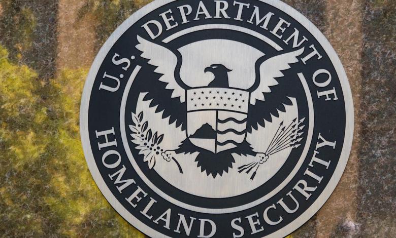 Homeland Security reportedly wants to develop smart glasses for ICE Homeland Security reportedly wants to develop smart glasses for ICE