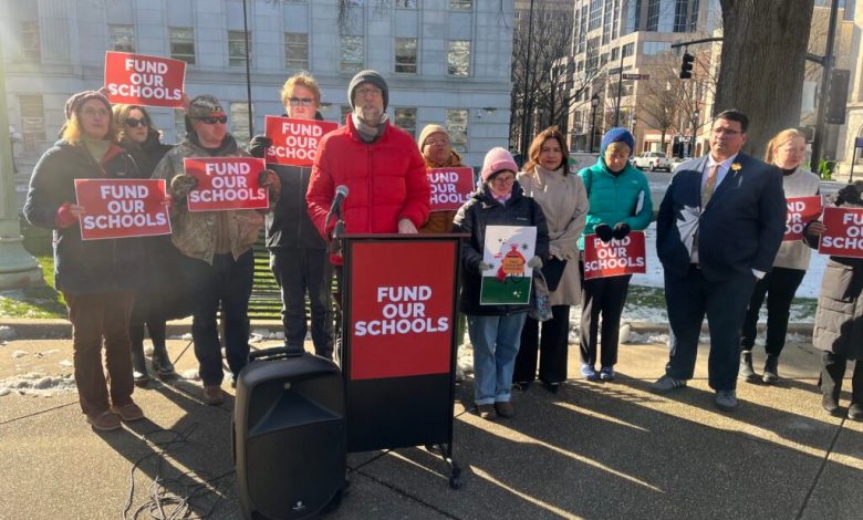 Partisan lines divide NC leaders on Leandro decision Partisan lines divide NC leaders on Leandro decision