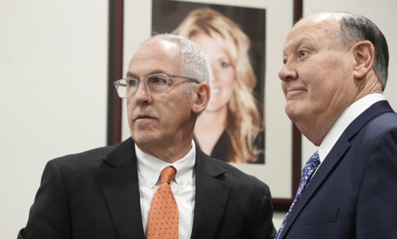 ‘They bought people.’ Opening arguments begin in FirstEnergy corruption trial ‘They bought people.’ Opening arguments begin in FirstEnergy corruption trial