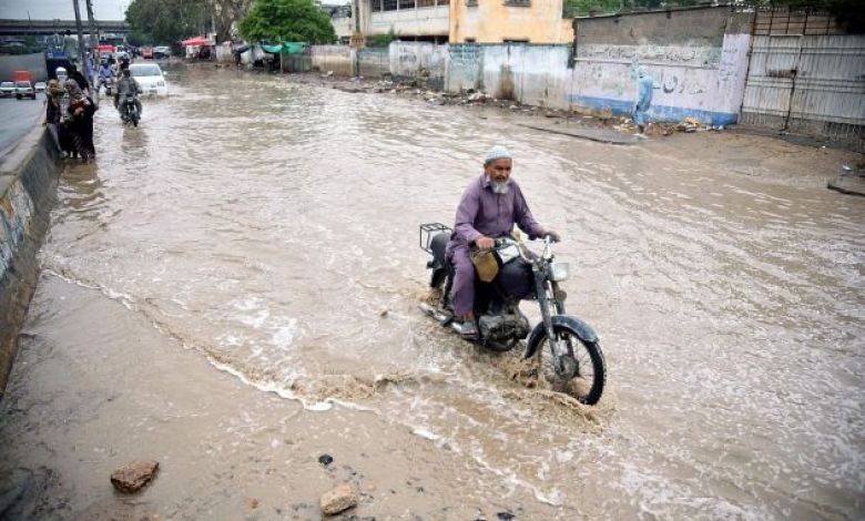 Pakistan flooding kills at least 15 in Karachi as storm brings heavy rain, wind Pakistan flooding kills at least 15 in Karachi as storm brings heavy rain, wind