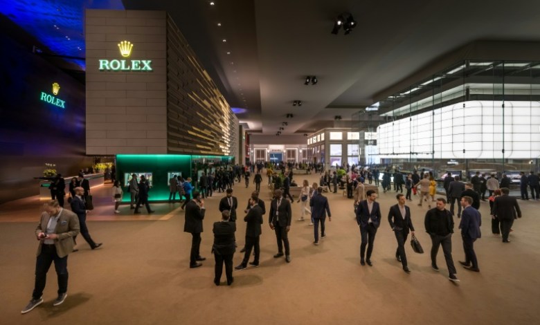 Geneva watch fair set to show war’s effect on luxury sector Geneva watch fair set to show war’s effect on luxury sector