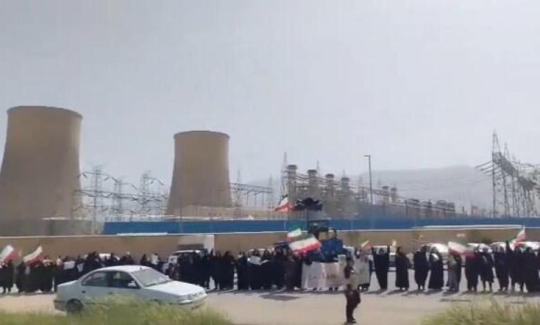 Trump says "whole civilization will die tonight" as Iran deadline looms Trump says "whole civilization will die tonight" as Iran deadline looms