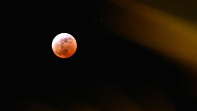 A total lunar eclipse will turn the moon red. Here’s how to watch A total lunar eclipse will turn the moon red. Here’s how to watch