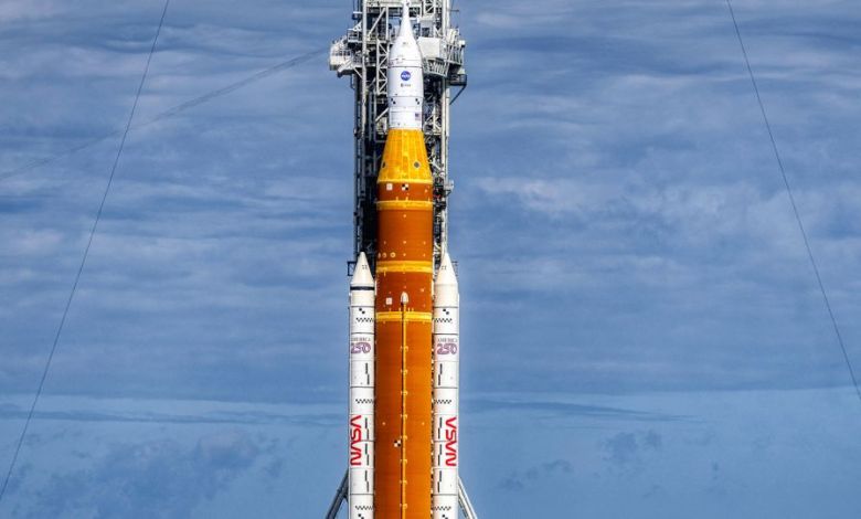 NASA abruptly changes its roadmap to putting boots back on the moon NASA abruptly changes its roadmap to putting boots back on the moon