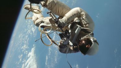 Would you go to the moon? Board an alien spacecraft? What nearly 80 years of polls say about US attitudes on space Would you go to the moon? Board an alien spacecraft? What nearly 80 years of polls say about US attitudes on space