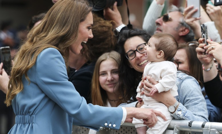 Catherine, Princess of Wales, cheered by crowds on comeback tour in Italy Catherine, Princess of Wales, cheered by crowds on comeback tour in Italy