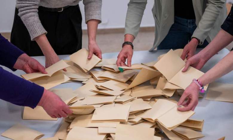 German small-town mayor resigns after admitting election fraud German small-town mayor resigns after admitting election fraud