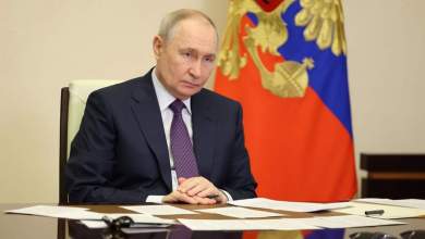 Putin declares temporary ceasefire in Ukraine for Orthodox Easter Putin declares temporary ceasefire in Ukraine for Orthodox Easter