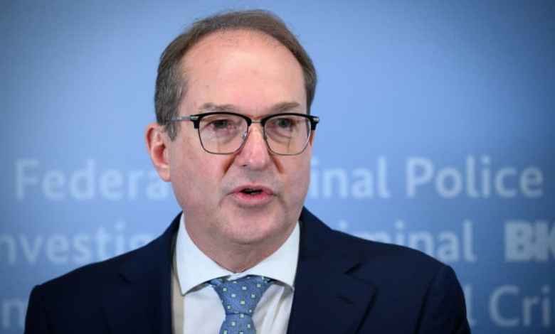 Germany extends border checks until at least September Germany extends border checks until at least September