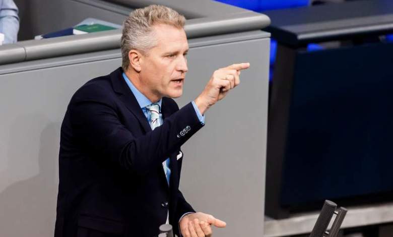 Far-right German politician Bystron acquitted of posting Hitler salute Far-right German politician Bystron acquitted of posting Hitler salute
