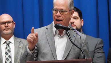 Lawmakers eye executive order costs in bill on its way to governor Lawmakers eye executive order costs in bill on its way to governor