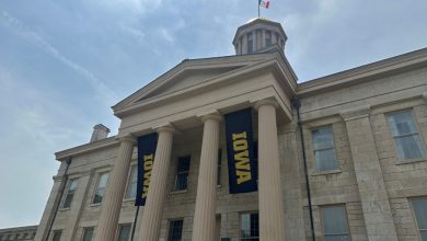 University of Iowa enters new phase of revenues and efficiencies committee work University of Iowa enters new phase of revenues and efficiencies committee work