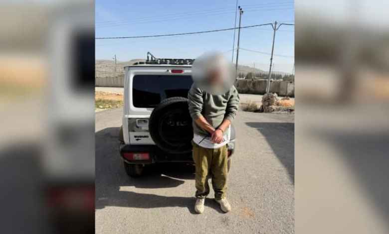 Israel Police arrest brother of terrorist for driving stolen vehicle while wearing IDF uniform Israel Police arrest brother of terrorist for driving stolen vehicle while wearing IDF uniform