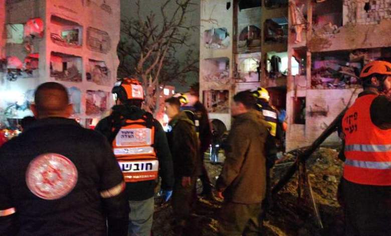 At least 88 wounded, 10 in serious condition after Iranian missile strikes Arad building At least 88 wounded, 10 in serious condition after Iranian missile strikes Arad building